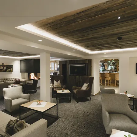 Hotel Schwarzer Adler - Sport & Spa-3